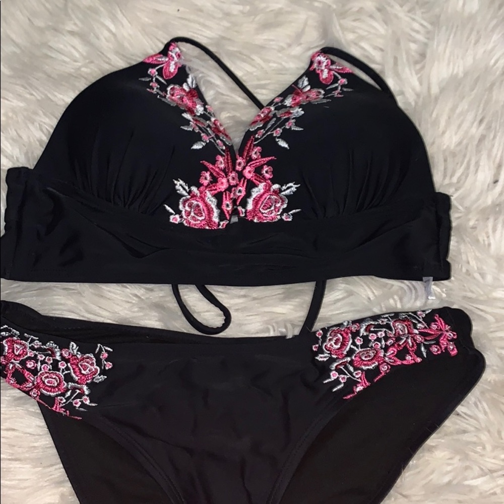 Bikini set!